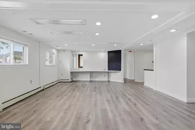 1001 E Darby Road #FIRST FLOOR UNIT A, Havertown, PA 19083 - Photo 12