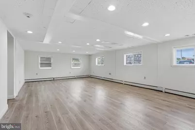 1001 E Darby Road #FIRST FLOOR UNIT A, Havertown, PA 19083 - Photo 8