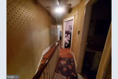 207 Avon Road, Upper Darby, PA 19082 - Photo 16