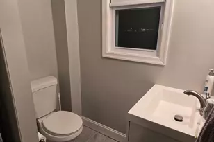 753 E 25th St, Chester, PA 19013 - Photo 20