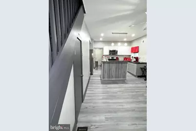 325 E 20th Street, Chester, PA 19013 - Photo 8