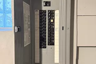 325 E 20th St, Chester, PA 19013 - Photo 32