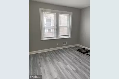 325 E 20th Street, Chester, PA 19013 - Photo 24