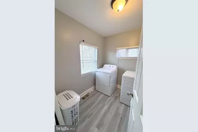 325 E 20th Street, Chester, PA 19013 - Photo 14