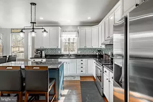 107 Luzak St, Upper Chichester, PA 19061 - Photo 12