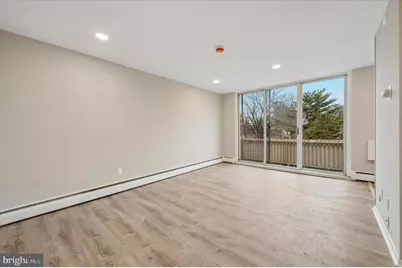 100 E Glenolden Avenue #R-11, Glenolden, PA 19036 - Photo 4