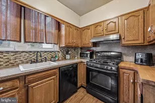 3232 Marshall Rd, Drexel Hill, PA 19026 - Photo 12