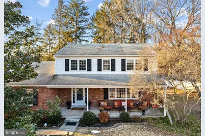 306 S Providence Road, Wallingford, PA 19086 - Photo 1