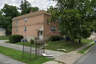 524 S Cedar Ln, Upper Darby, PA 19082 - Photo 1