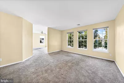 191 E Hunting Horn Lane, Glen Mills, PA 19342 - Photo 6