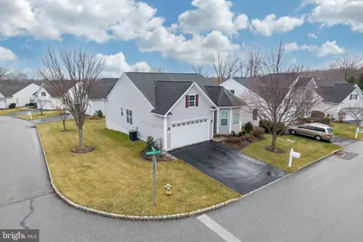 1725 Magnolia Court, Garnet Valley, PA 19060 - Photo 2