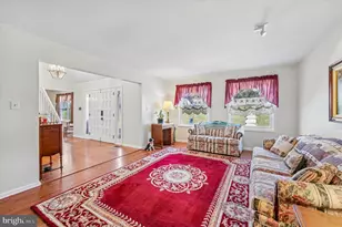 2312 Patricia Dr, Broomall, PA 19008 - Photo 8