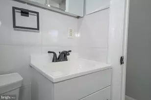 100 Englewood Rd, Upper Darby, PA 19082 - Photo 18