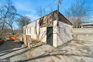 3947 Mary St, Drexel Hill, PA 19026 - Photo 1