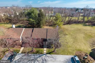 2207 Windfield Ct, Glen Mills, PA 19342 - Photo 2