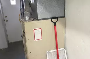 33 Mermont Cir, Darby, PA 19023 - Photo 28