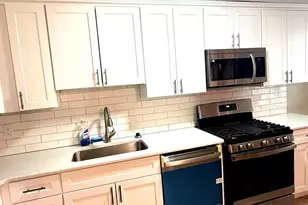 33 Mermont Cir, Darby, PA 19023 - Photo 12