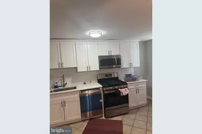 33 Mermont Circle, Darby, PA 19023 - Photo 22