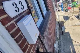 33 Mermont Cir, Darby, PA 19023 - Photo 2