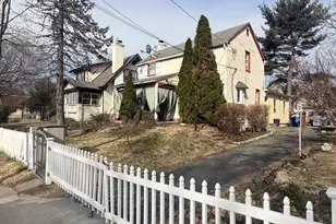 306 S Carol Blvd, Upper Darby, PA 19082 - Photo 1