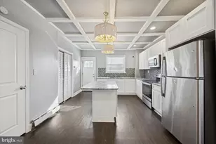 121 N Front St, Darby, PA 19023 - Photo 12