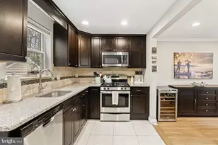 222 Wickford Rd, Havertown, PA 19083 - Photo 10