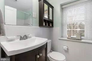 222 Wickford Rd, Havertown, PA 19083 - Photo 18