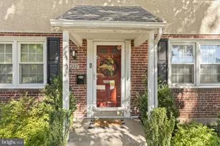 222 Wickford Rd, Havertown, PA 19083 - Photo 2