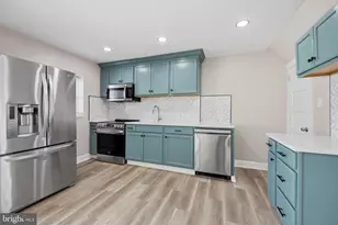 7043 Radbourne Rd, Upper Darby, PA 19082 - Photo 8