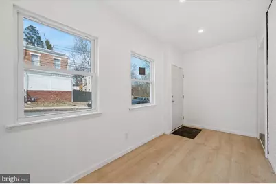 12 Greenway Avenue, Darby, PA 19023 - Photo 2