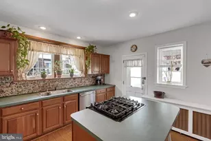 521 Argyle Rd, Drexel Hill, PA 19026 - Photo 10