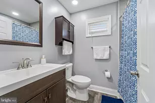 1016 Leiper St, Crum Lynne, PA 19022 - Photo 12