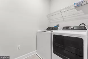 321 Ponds Edge Dr, Media, PA 19063 - Photo 32