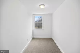 107 N Bishop Ave, Clifton Heights, PA 19018 - Photo 12