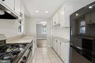 78 Seward Ln, Aston, PA 19014 - Photo 8