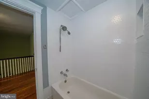 709 E 20th St, Chester, PA 19013 - Photo 48