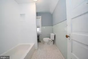 709 E 20th St, Chester, PA 19013 - Photo 46