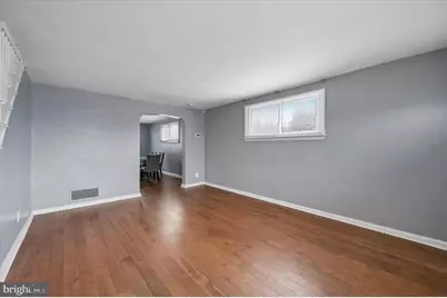 2201 Windsor Avenue, Drexel Hill, PA 19026 - Photo 4