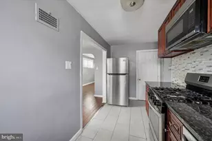 2201 Windsor Ave, Drexel Hill, PA 19026 - Photo 14