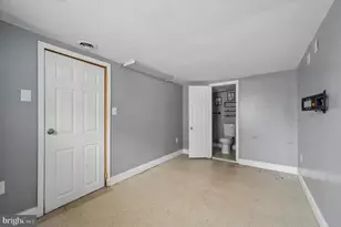 2201 Windsor Ave, Drexel Hill, PA 19026 - Photo 26