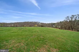 19 Memel Dr, Thornton, PA 19373 - Photo 84