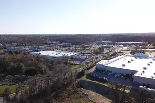 5200 Hilltop Dr, Brookhaven, PA 19015 - Photo 36