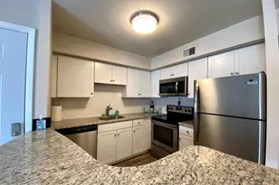 5200 Hilltop Dr, Brookhaven, PA 19015 - Photo 40