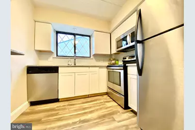 5200 Hilltop Drive, Brookhaven, PA 19015 - Photo 20