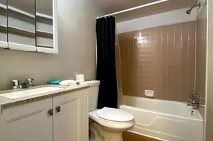 5200 Hilltop Dr, Brookhaven, PA 19015 - Photo 14