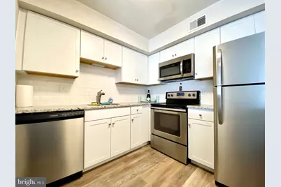 5200 Hilltop Drive, Brookhaven, PA 19015 - Photo 2