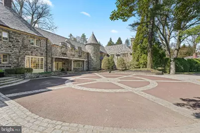 770 & 768 Parkes Run Lane, Villanova, PA 19085 - Photo 2