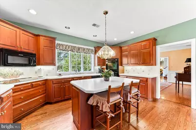 7 Bolingbroke Rd, West Chester, PA 19382 - Photo 24