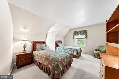 7 Bolingbroke Rd, West Chester, PA 19382 - Photo 34