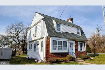 542 Crum Lynne Road, Ridley Park, PA 19078 - Photo 2